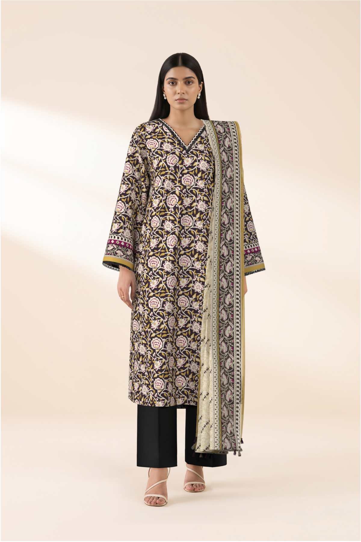 SAPPHIRE 3-Piece Printed Lawn Suit – CL14-138