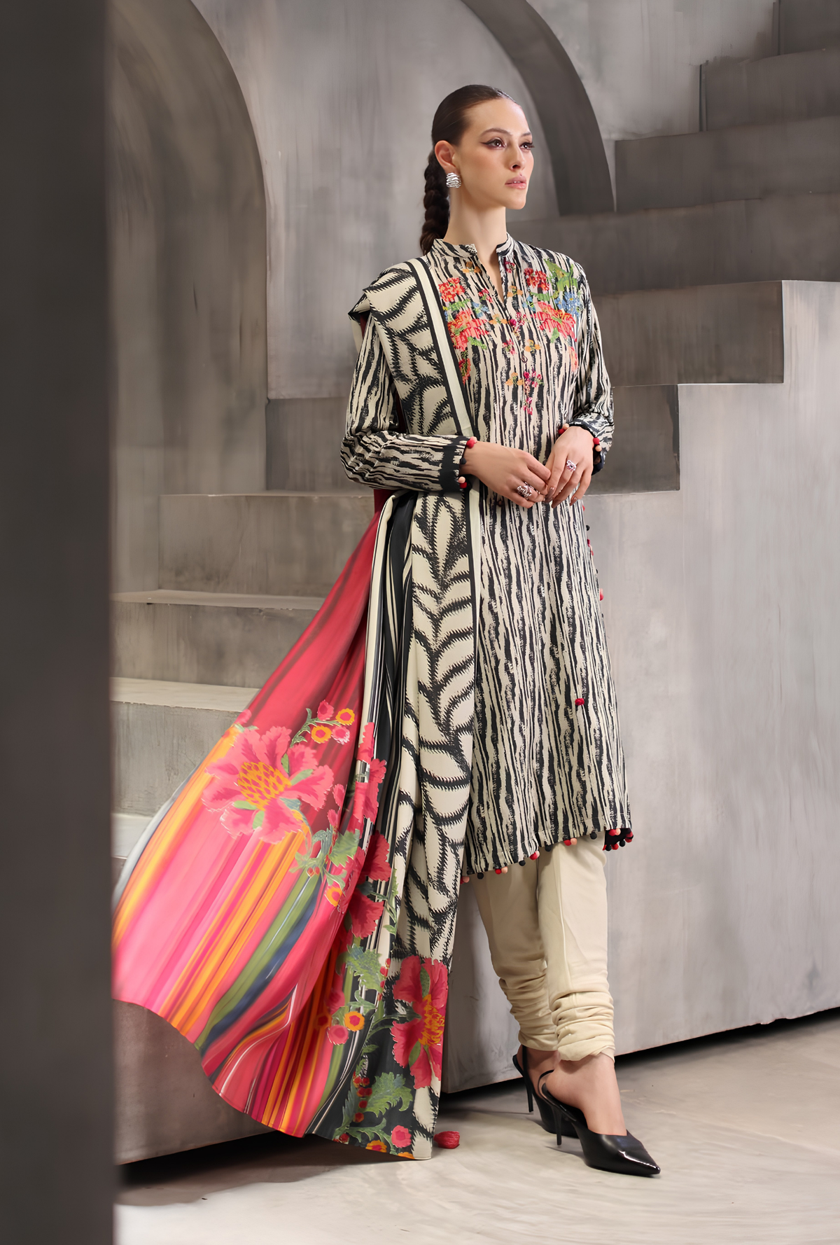 Gul Ahmed 3-Piece Embroidered Printed Karandi Suit – AY-62010
