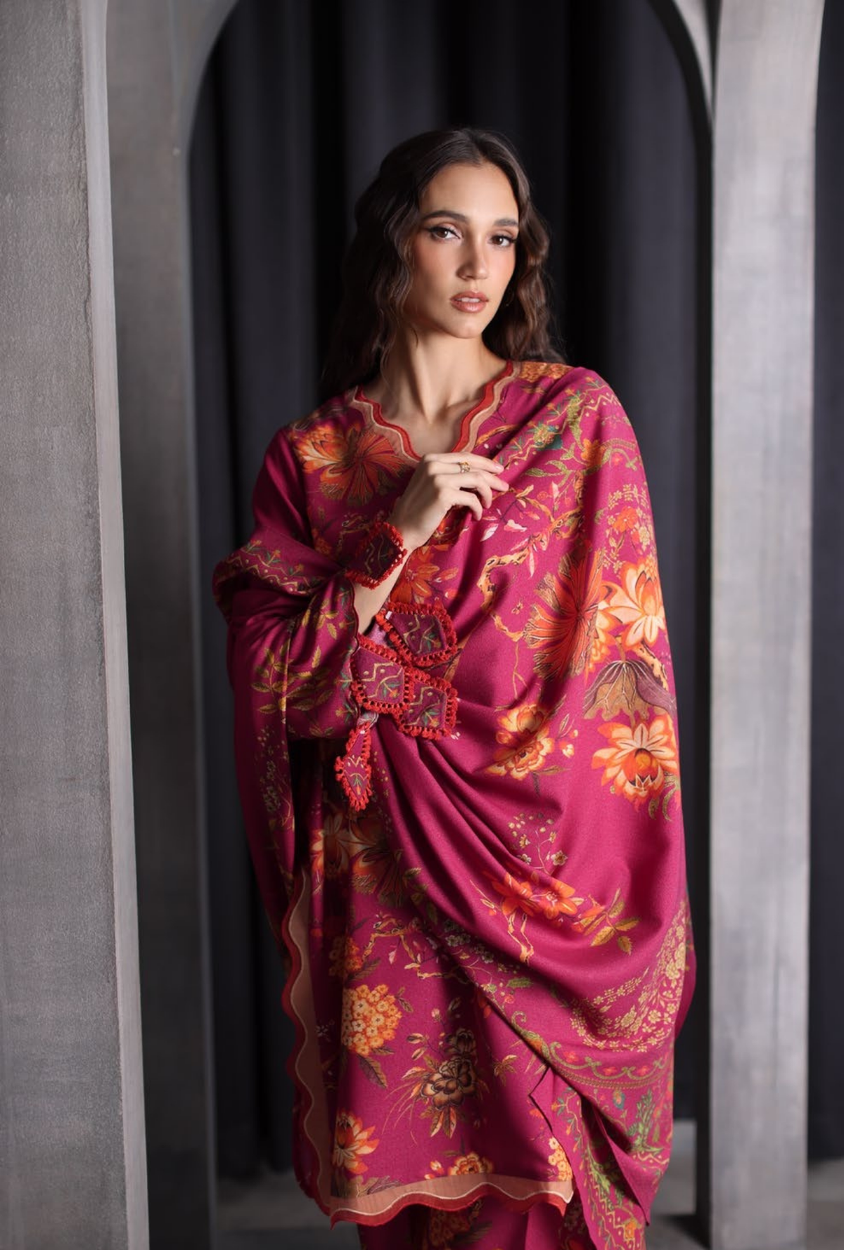 Gul Ahmed 3-Piece Printed Karandi Suit – AY-62025