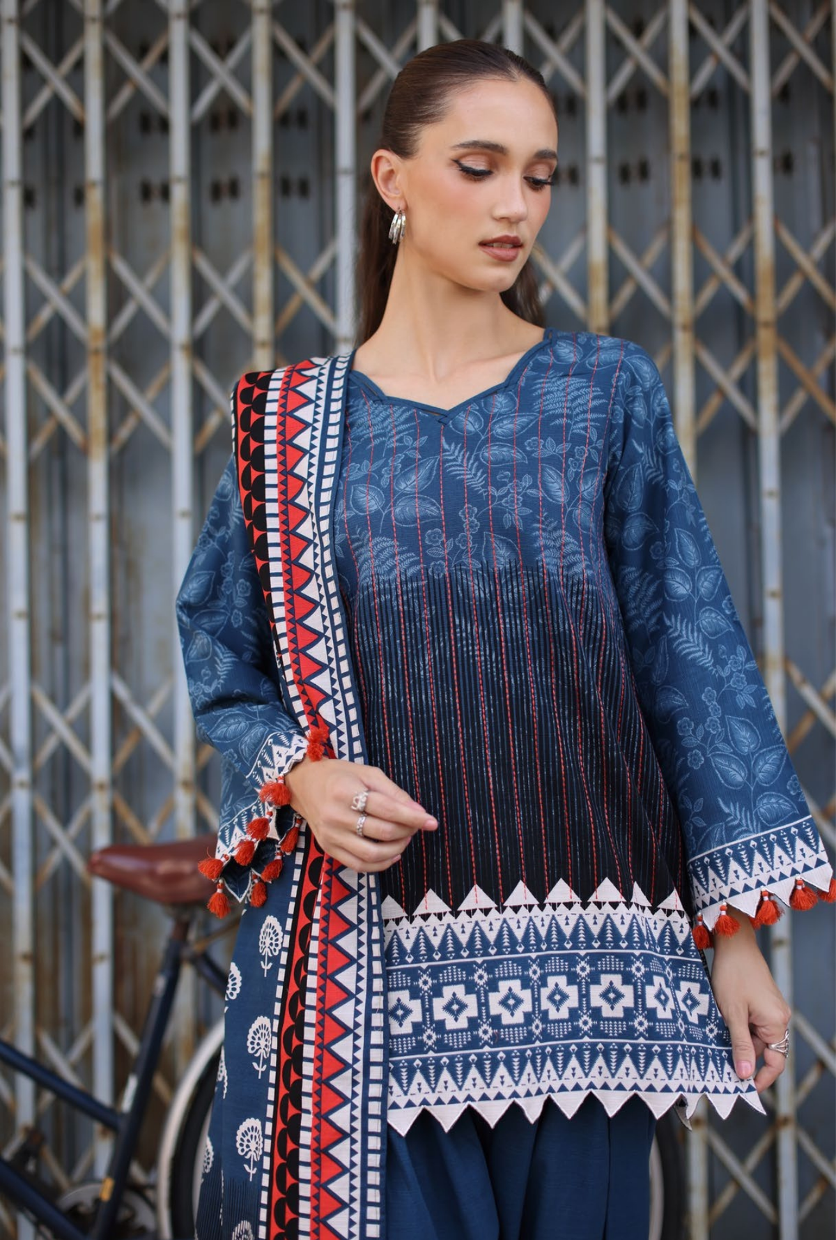 Gul Ahmed 3-Piece Embroidered Printed Khaddar Suit – K-52048