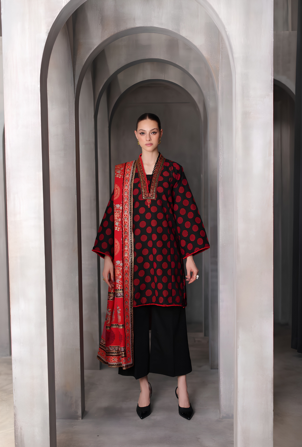 Gul Ahmed 3-Piece Gold & Lacquer Printed Khaddar Suit – K-52051