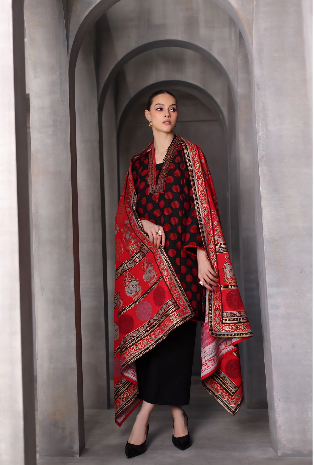 Gul Ahmed 3-Piece Gold & Lacquer Printed Khaddar Suit – K-52051