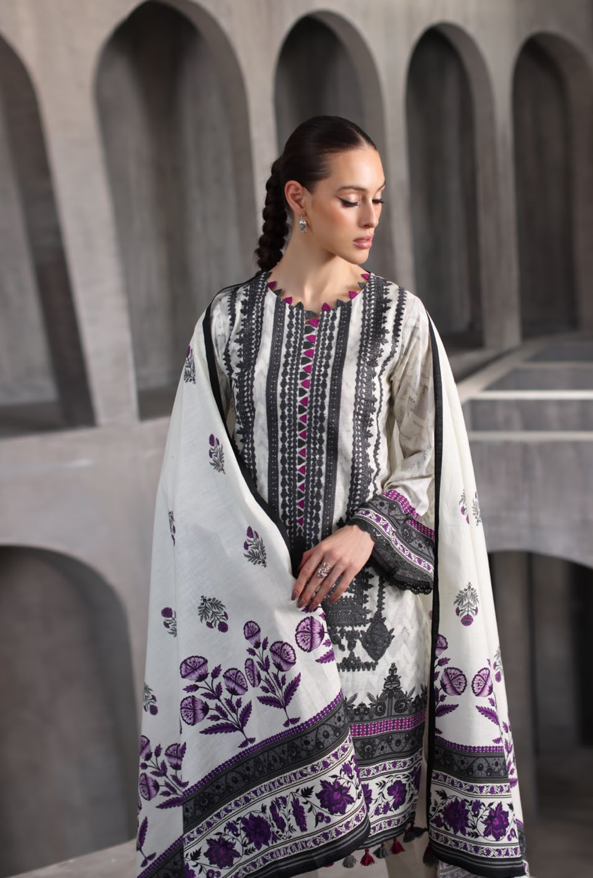 Gul Ahmed 3-Piece Embroidered Printed Khaddar Suit – K-62055